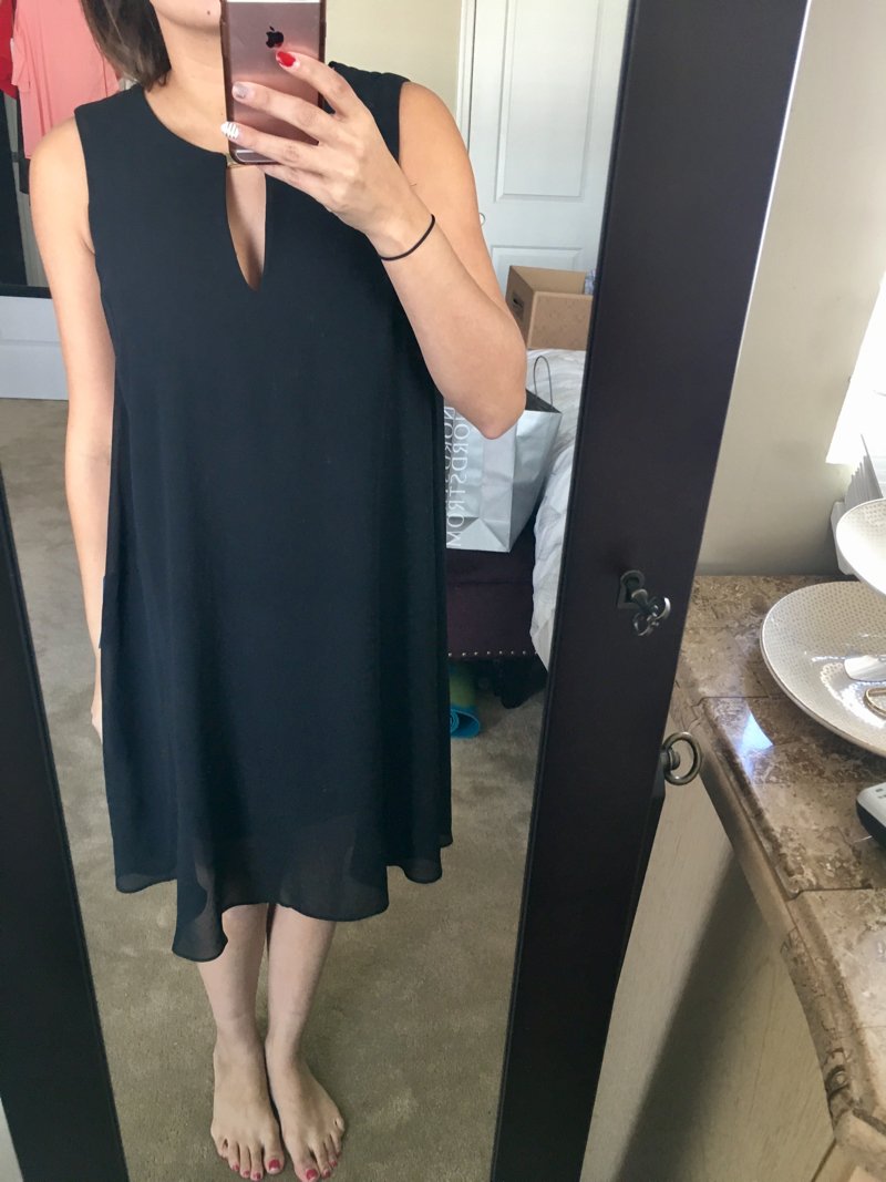 Vince camuto black shift dress from Trunk Club. Click to see the rest of my Trunk Club haul 