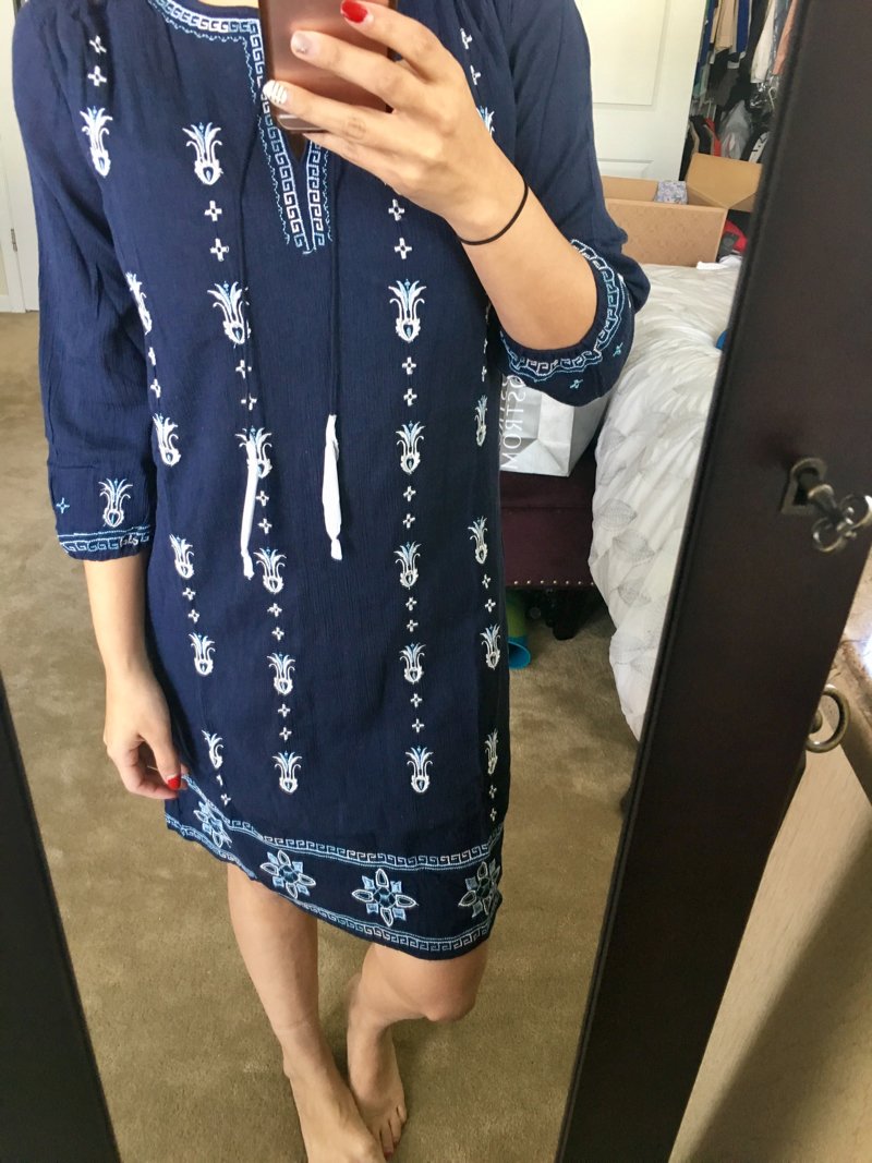 Embroidered shift dress from Trunk Club for women. Click to see the rest of my Trunk Club haul