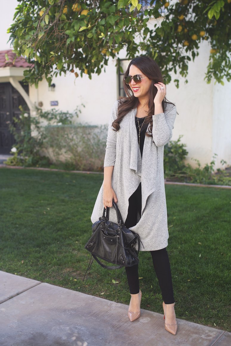 gray waterfall cardigan with all black outfit | Cute cardigan outfit for spring! Lifewithmar.com 